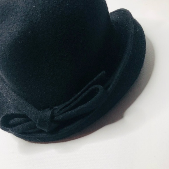 VTG 60s Lancaster Black Derby Cloche Hat Ladies Retro ChaplinStyle Bow 100%Wool - Picture 2 of 10